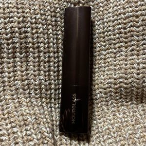 Brand new hourglass foundation stick in shade porcelain